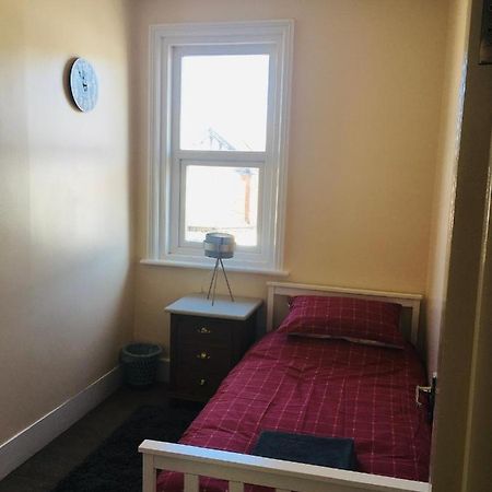 4 Bedroom Maisonette In Bexhill Town Centre Exterior foto
